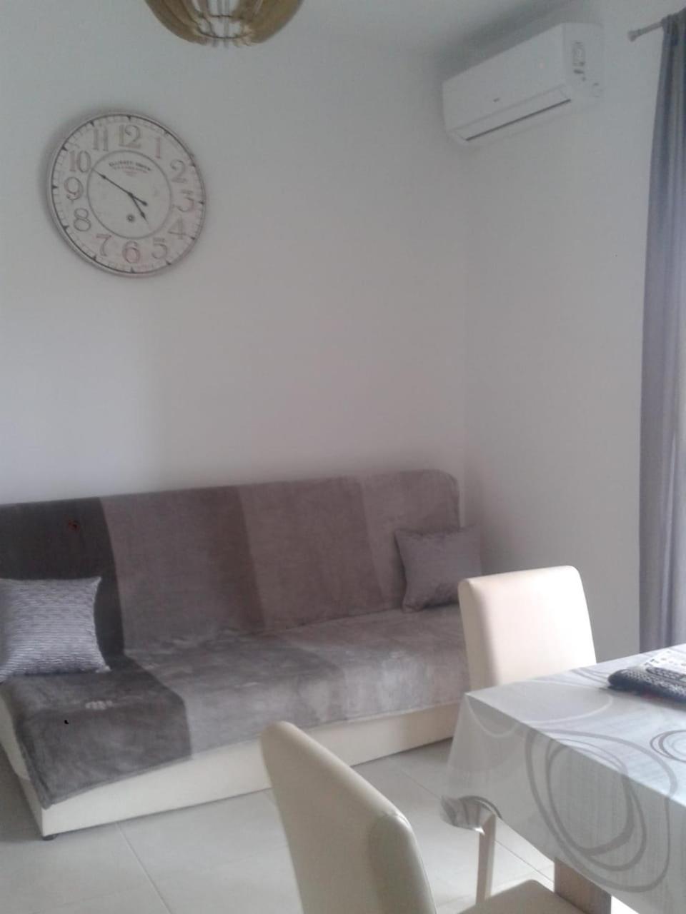 Apartmani Gaga Bibinje Phòng bức ảnh