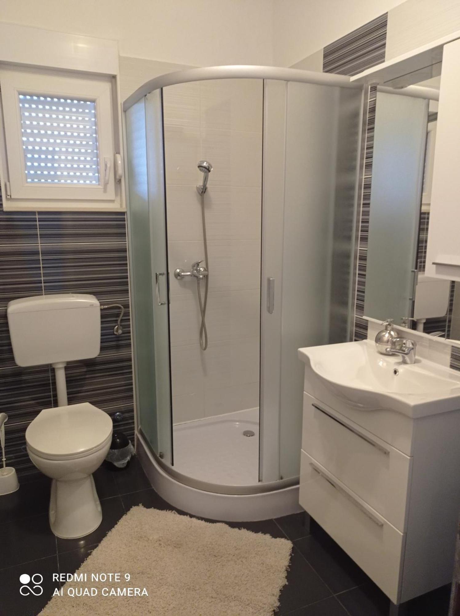 Apartmani Gaga Bibinje Ngoại thất bức ảnh
